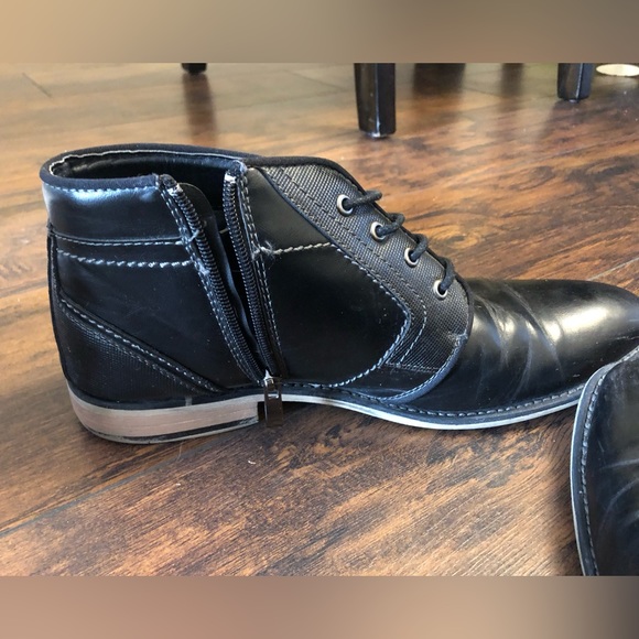 Steve Madden Men’s Boots. Size 9. - Picture 3 of 4